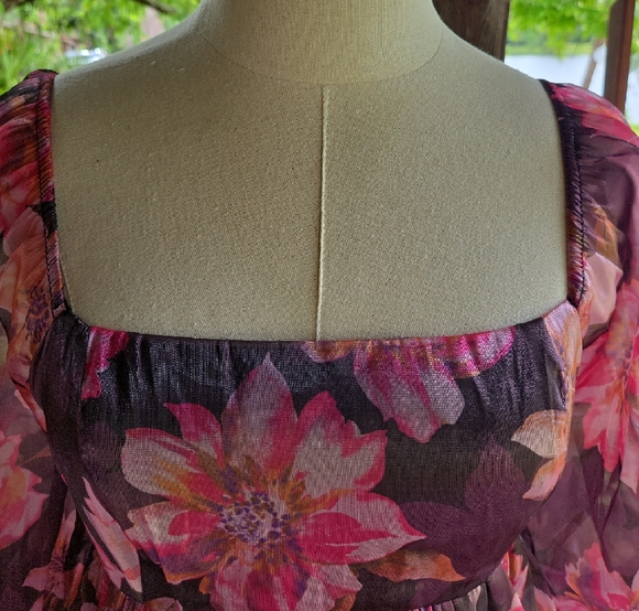 Thirty Thirty Black With Pink Floral Peplum Baby Doll Poof Sleeve Top - Picture 3 of 13